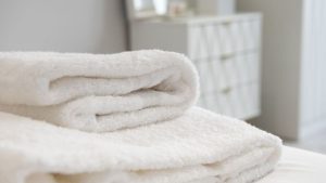 Couleurs de serviettes à éviter dans les salles de bains – et quoi acheter à la place, selon les designers Couleurs de serviettes à éviter dans les salles de bains – et quoi acheter à la place, selon les designers