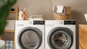 "Ne mettez jamais ces articles dans votre sèche-linge si vous ne voulez pas les endommager - et ça", avertissent les experts en blanchisserie