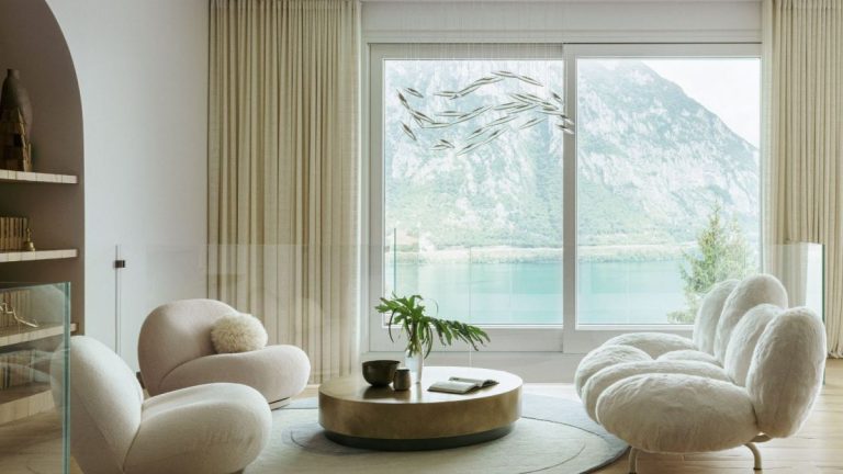 Comment créer un havre de tranquillité – cette maison au bord du lac est une leçon de calme Comment créer un havre de tranquillité – cette maison au bord du lac est une leçon de calme
