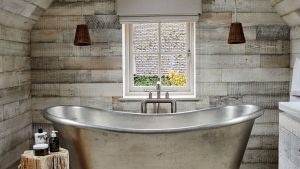 8 erreurs d’éclairage de salle de bain trop faciles à commettre, selon les experts