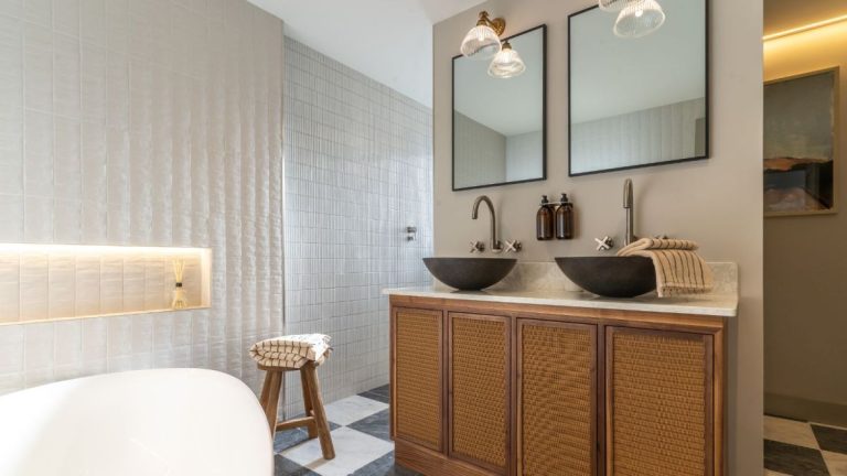 Liste de contrôle pour désencombrer la salle de bain – 9 choses que vous pouvez nettoyer rapidement Liste de contrôle pour désencombrer la salle de bain – 9 choses que vous pouvez nettoyer rapidement
