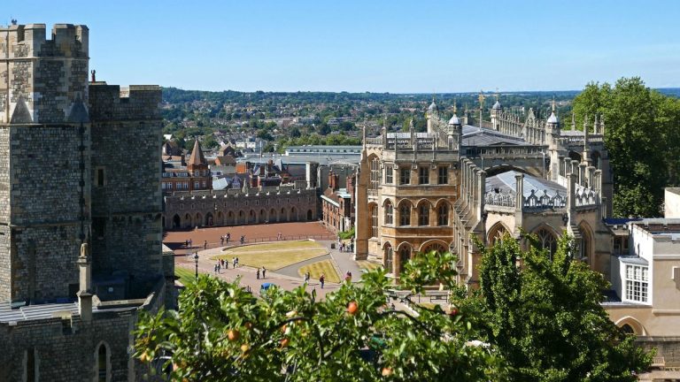 La chapelle Saint-Georges à Windsor – sera la dernière demeure de la reine Elizabeth II La chapelle Saint-Georges à Windsor – sera la dernière demeure de la reine Elizabeth II