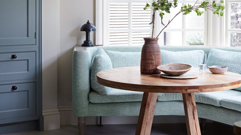 Cette maison de ville londonienne est une masterclass en matière de décoration avec des pastels reposants