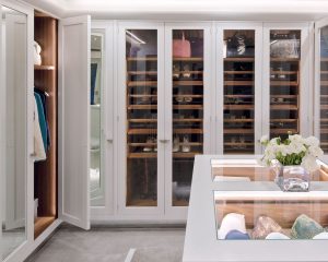 Aménager une armoire à linge – 15 astuces à essayer ce week-end