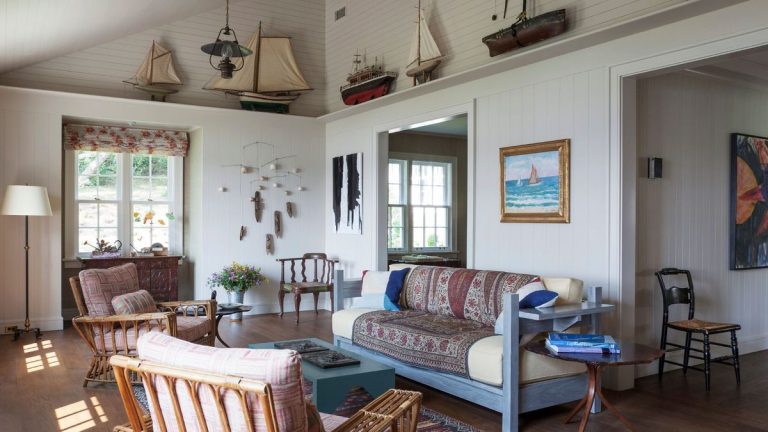 Les styles contemporain et bohème sont une combinaison gagnante dans cette maison historique de Long Island Les styles contemporain et bohème sont une combinaison gagnante dans cette maison historique de Long Island