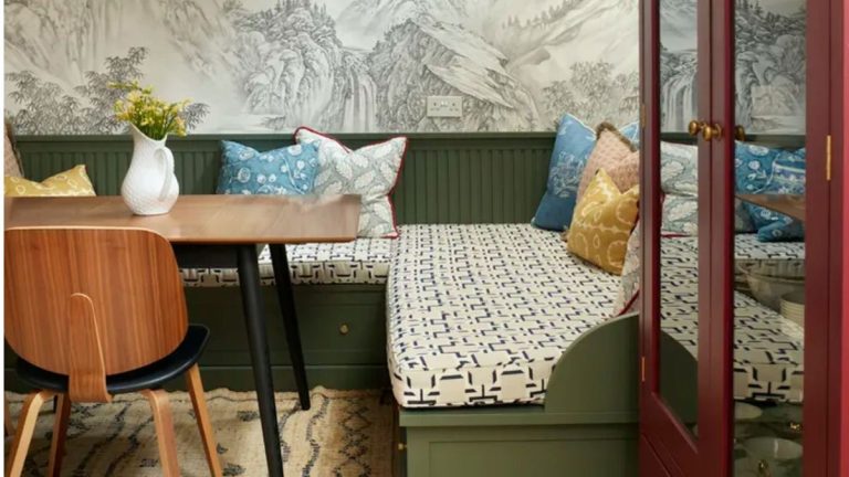 Ce coin repas confortable et DIY d’Emily Henderson transforme un coin inutile en quelque chose de chic et pratique Ce coin repas confortable et DIY d'Emily Henderson transforme un coin inutile en quelque chose de chic et pratique