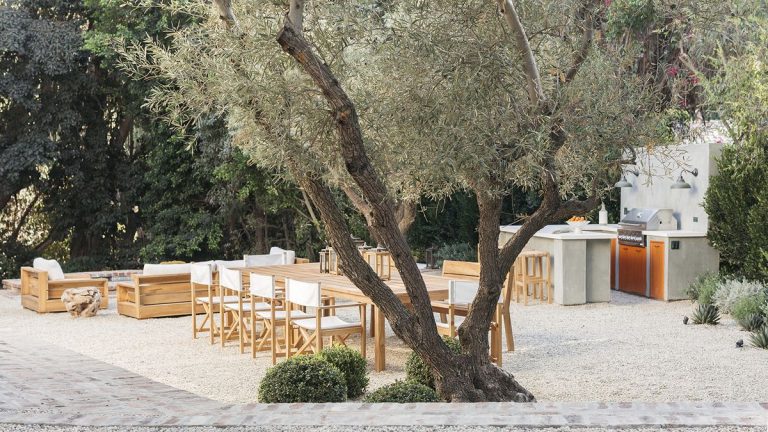 Une paysagiste partage ses conseils d’aménagement de jardin méditerranéen tirés de ce véritable jardin de Los Angeles Une paysagiste partage ses conseils d'aménagement de jardin méditerranéen tirés de ce véritable jardin de Los Angeles