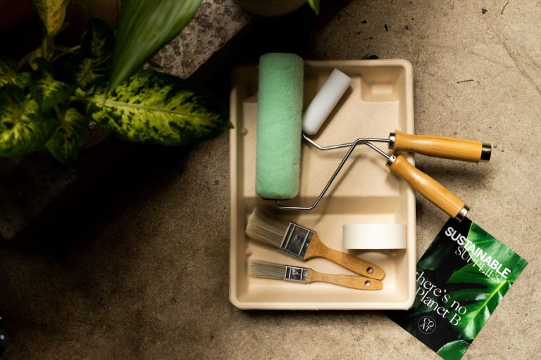 Qu’est-ce que la peinture au lait ? Et comment l’utiliser chez vous Qu'est-ce que la peinture au lait ? Et comment l'utiliser chez vous