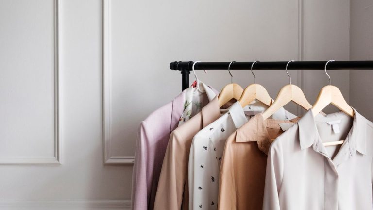 Comment rétrécir les vêtements – 5 astuces pour adapter n'importe quel vêtement naturel Comment rétrécir les vêtements – 5 astuces pour adapter n'importe quel vêtement naturel