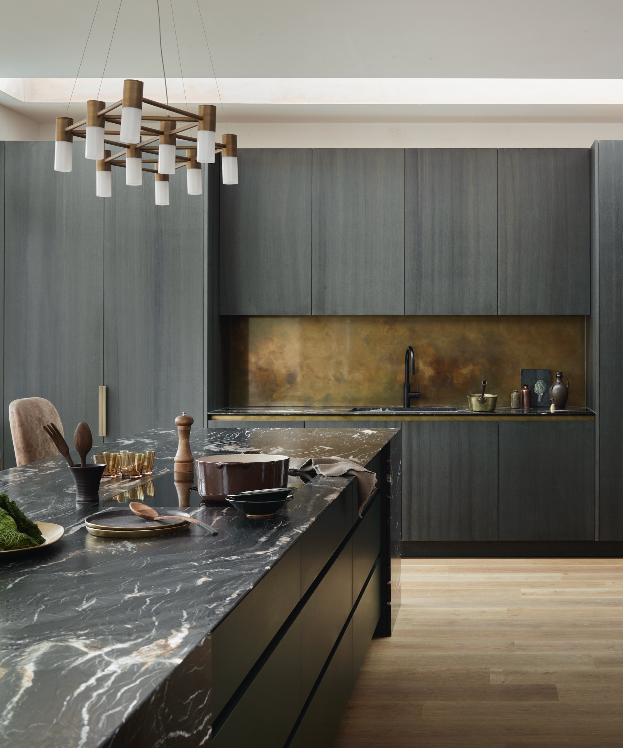 Idées de cuisine gris foncé – 10 looks sophistiqués et intemporels