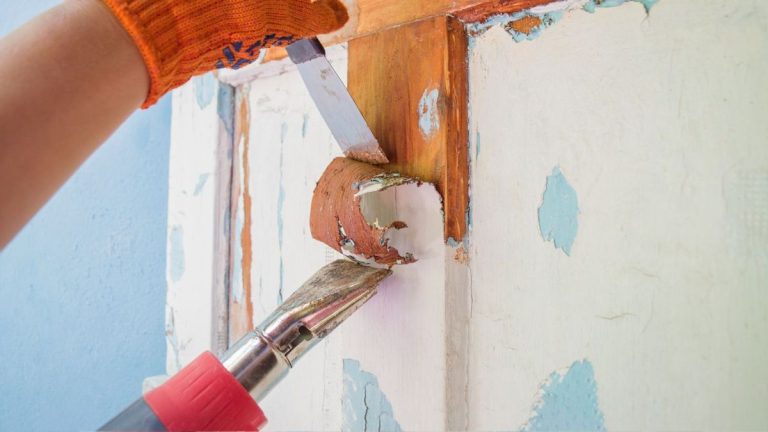 Comment décaper la peinture du bois – pour rafraîchir la surface sans l’endommager Comment décaper la peinture du bois – pour rafraîchir la surface sans l’endommager