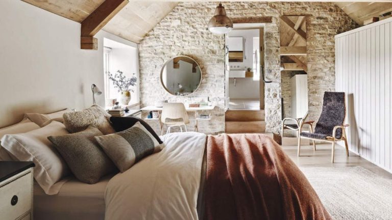 Où placer un purificateur d’air dans une chambre ? 4 positions qui ne manquent jamais Un purificateur d’air peut-il résoudre un problème de moisissure dans votre maison ?