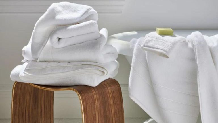 4 signes indiquant que vous devez remplacer vos serviettes – selon les dermatologues 4 signes indiquant que vous devez remplacer vos serviettes – selon les dermatologues