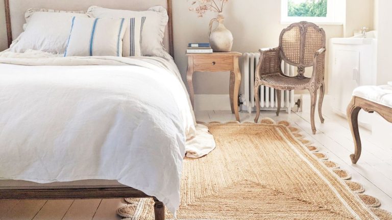 6 erreurs de nettoyage de tapis que les professionnels vous conseillent d’éviter – et pourquoi elles sont si dommageables