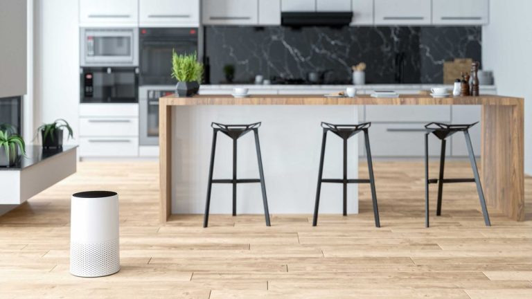 Où placer un purificateur d’air dans une cuisine – pour des résultats plus rapides et plus frais