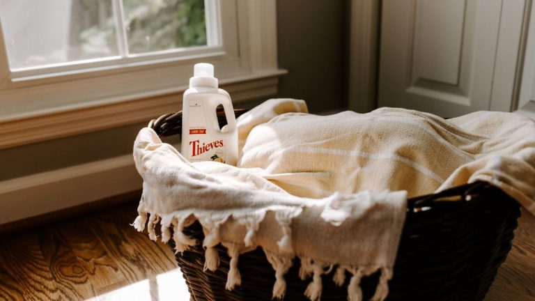 7 articles que vous ne devriez jamais laver à l’eau chaude – les experts en blanchisserie révèlent comment protéger vos biens contre les dommages 7 articles que vous ne devriez jamais laver à l’eau chaude – les experts en blanchisserie révèlent comment protéger vos biens contre les dommages