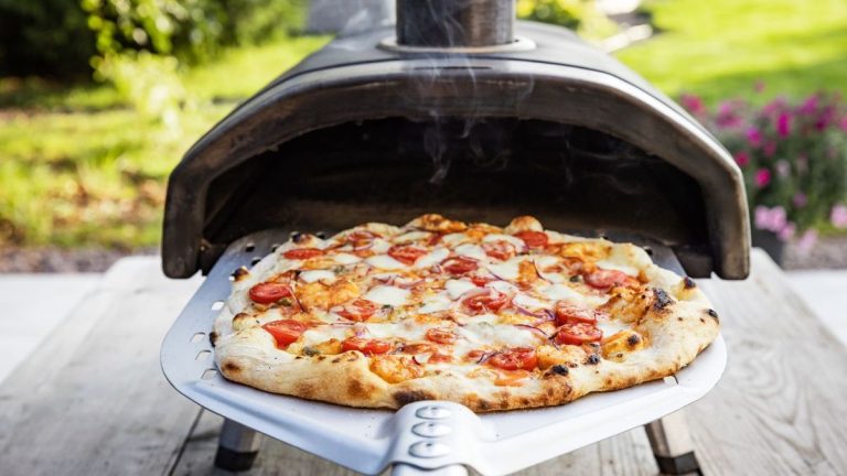 Faut-il s’embêter avec un four à pizza ? Un testeur expert révèle s’ils en valent vraiment la peine Faut-il s'embêter avec un four à pizza ? Un testeur expert révèle s'ils en valent vraiment la peine