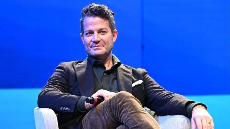 Ce sont les pièces antiques que Nate Berkus regrette d’avoir laissées derrière lui – des années après avoir quitté sa maison bien-aimée de New York. Ce sont les pièces antiques que Nate Berkus regrette d'avoir laissées derrière lui – des années après avoir quitté sa maison bien-aimée de New York.