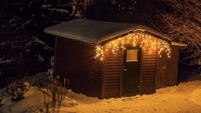 Comment éclairer un cabanon – pour la sécurité et le style dans votre cour Comment éclairer un cabanon – pour la sécurité et le style dans votre cour