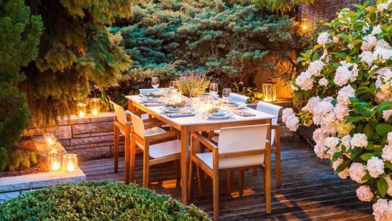 Erreurs d’éclairage de terrasse – les experts en terrasse révèlent 7 faux pas courants et comment les éviter Erreurs d'éclairage de terrasse – les experts en terrasse révèlent 7 faux pas courants et comment les éviter