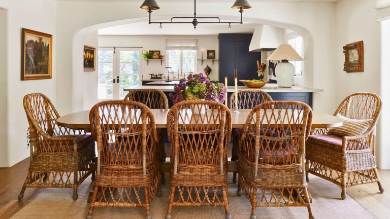 Des finitions de qualité et des meubles raffinés ont fait toute la différence dans cette maison californienne historique : voici comment reproduire le look intemporel