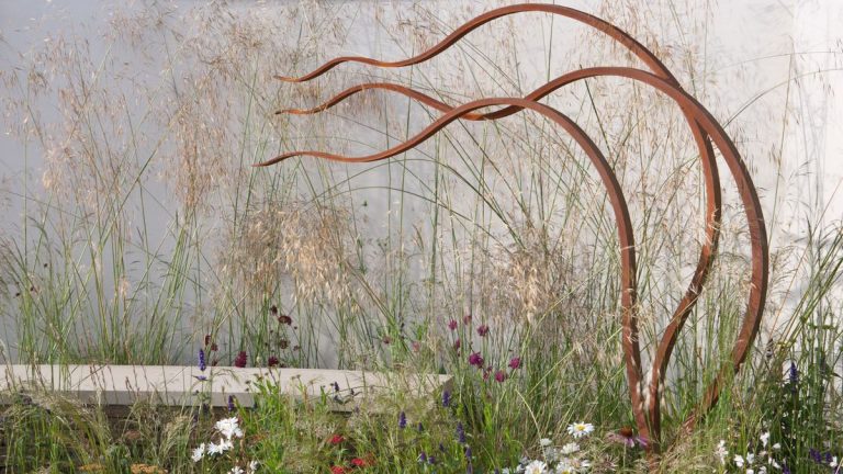 Comment utiliser la sculpture pour transformer votre jardin d’hiver et créer une œuvre d’art toute l’année Comment utiliser la sculpture pour transformer votre jardin d'hiver et créer une œuvre d'art toute l'année