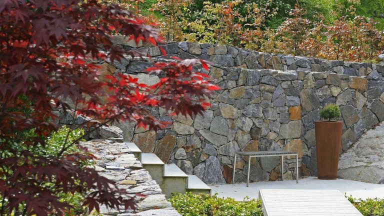Comment créer un espace bien-être d’inspiration scandinave dans votre jardin – conseils sur la plantation, les matériaux et plus encore Comment créer un espace bien-être d'inspiration scandinave dans votre jardin – conseils sur la plantation, les matériaux et plus encore
