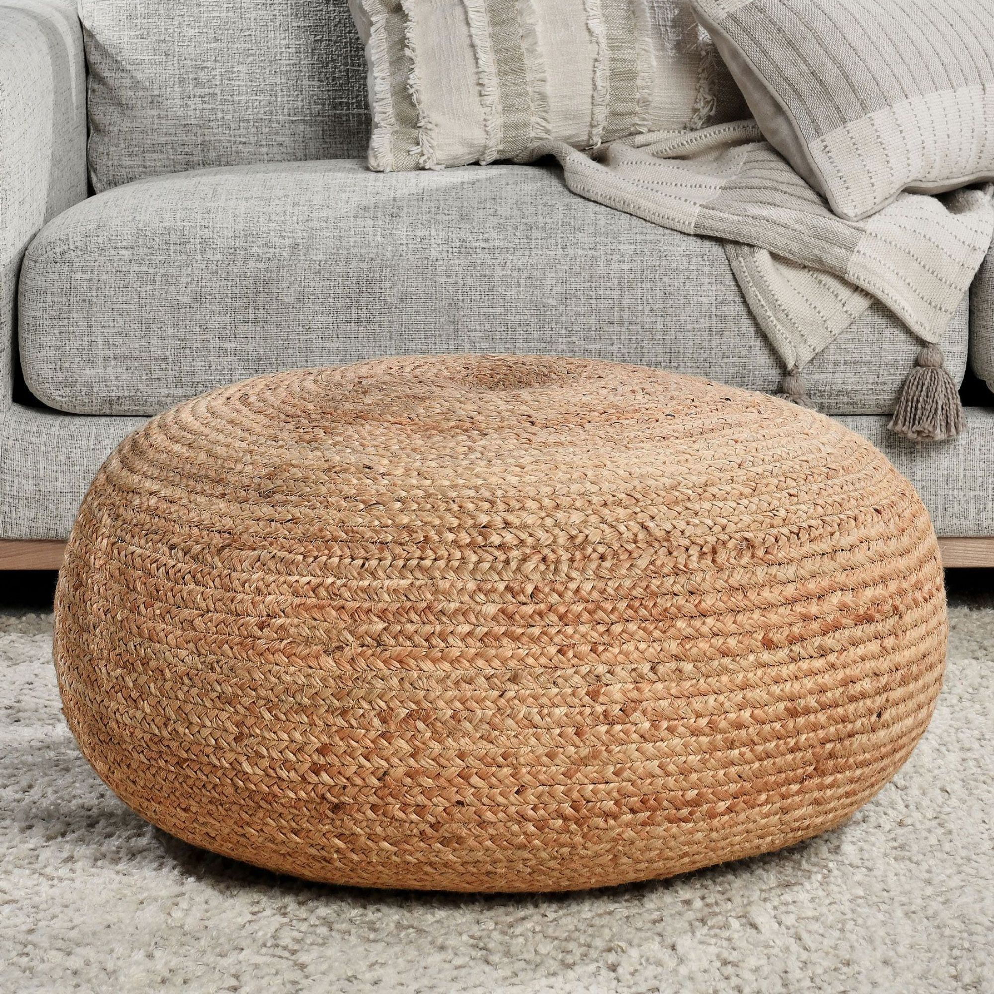 Pouf en jute tissé à la main Lianne
