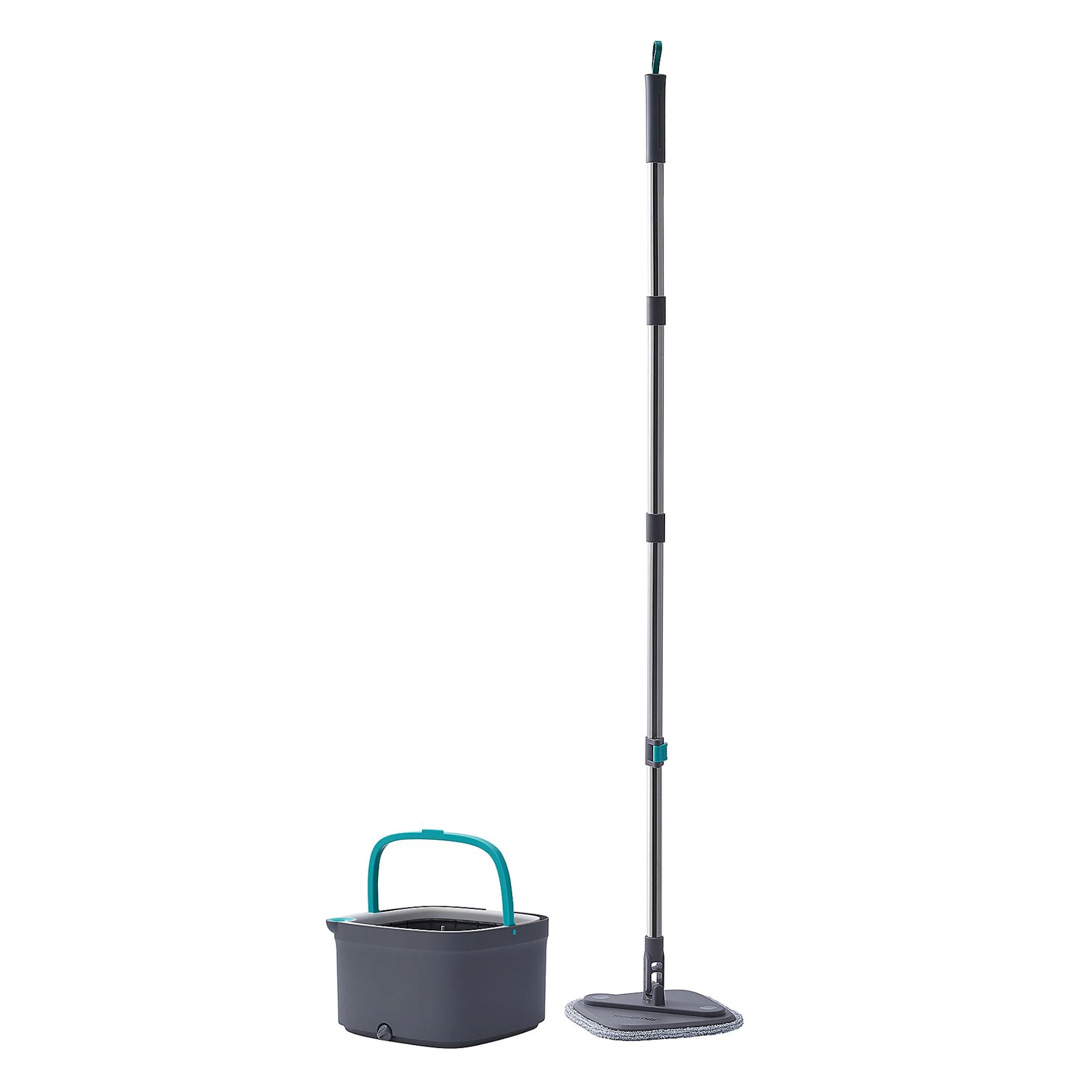 Un seau et une vadrouille gris et turquoise