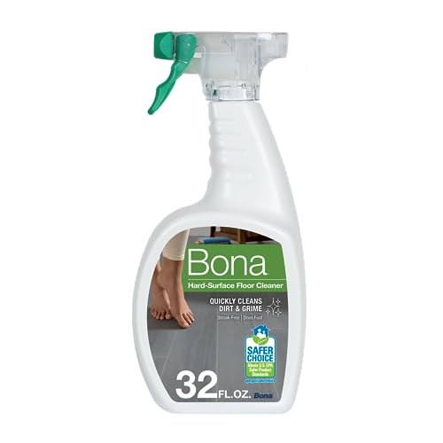 Fidère de pulvérisation de nettoyage de sol multi-surface Bona sur fond blanc.