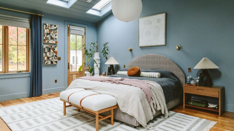 Emily Henderson a utilisé ces couleurs de peinture exactes de Sherwin-Williams dans sa propre maison - nous explorons les 8 teintes approuvées des créateurs