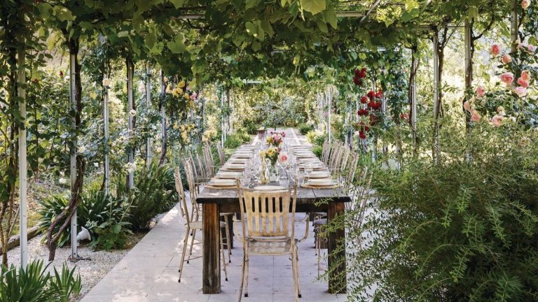 Erreurs de pergola – Un spécialiste de la structure en plein air révèle 9 erreurs de pergola qui peuvent causer de gros problèmes et comment les éviter Erreurs de pergola - Un spécialiste de la structure en plein air révèle 9 erreurs de pergola qui peuvent causer de gros problèmes et comment les éviter