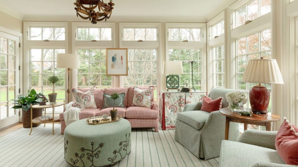 Combien de couleurs devez-vous inclure dans une pièce? Les designers d’intérieur partagent leurs conseils sur le nombre optimal pour un espace équilibré Combien de couleurs devez-vous inclure dans une pièce? Les designers d'intérieur partagent leurs conseils sur le nombre optimal pour un espace équilibré