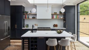 6 idées d’îlots de cuisine carré qui mélangent le style et le design pratique 6 idées d'îlots de cuisine carré qui mélangent le style et le design pratique