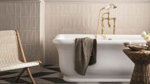 Qu’est-ce qui rend vos carreaux de salle de bain bon marché? 7 choses à rechercher, selon les experts Qu'est-ce qui rend vos carreaux de salle de bain bon marché? 7 choses à rechercher, selon les experts