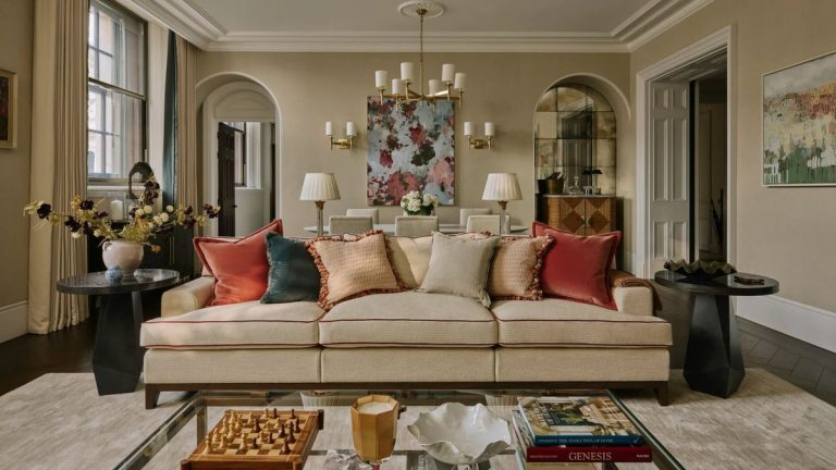 Quels coussins de couleur devriez-vous associer à la couleur de votre canapé? En tant qu’éditeur de style, je les ai tous testés et je suis là pour rendre vos décisions faciles Quels coussins de couleur devriez-vous associer à la couleur de votre canapé? En tant qu'éditeur de style, je les ai tous testés et je suis là pour rendre vos décisions faciles