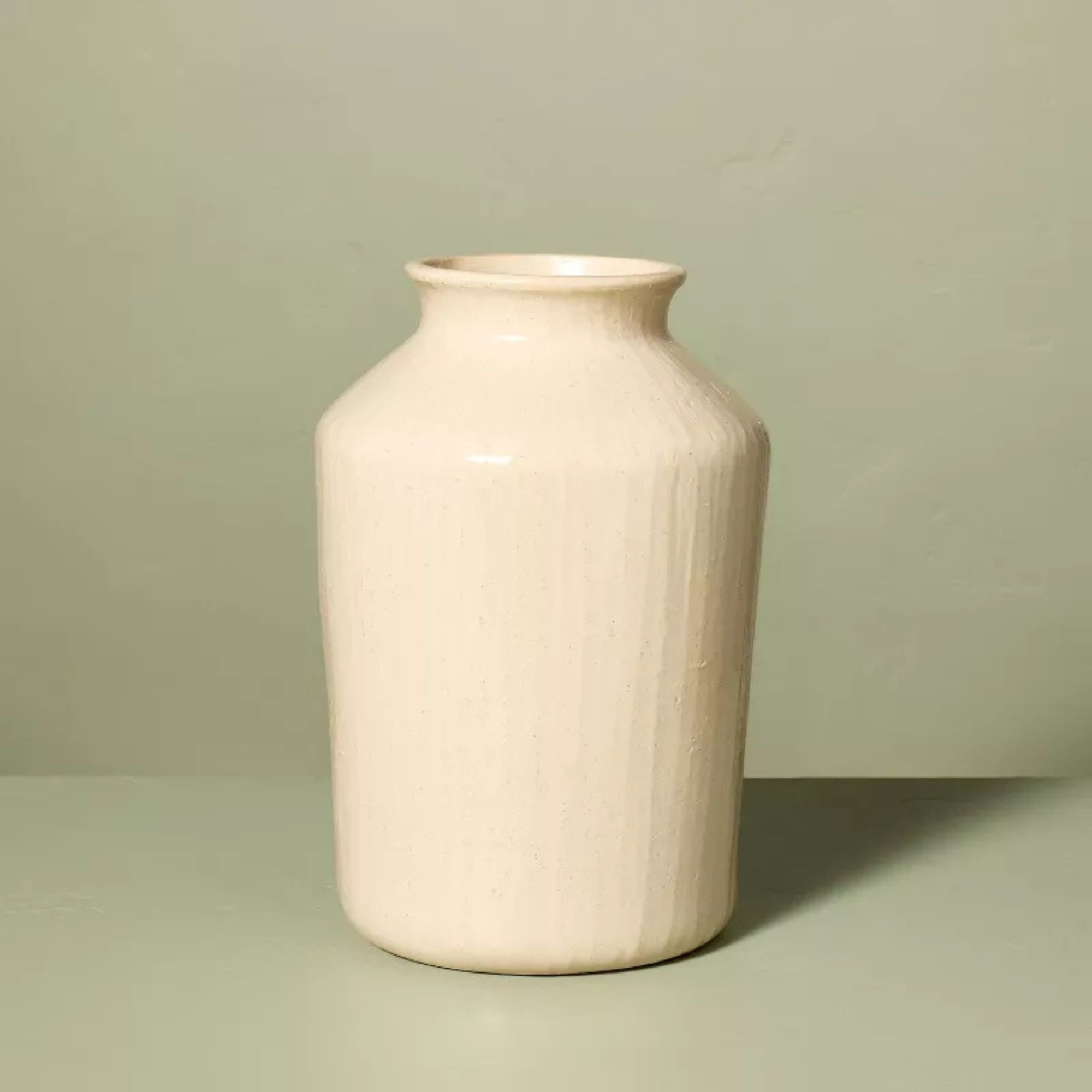 Cible, vase décoratif en céramique texturé - Hearth & Hand ™ avec magnolia