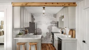 La cuisine Hillcrest Cottage de Joanna Gaines peut manquer cette caractéristique clé - mais elle a fait que l'espace non conventionnel se sentait brillant, intemporel et accueillant