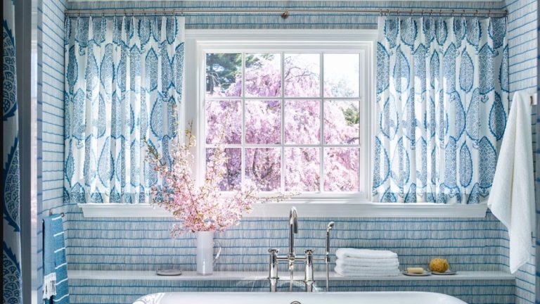 Je ne savais pas que ce truc de salle de bain décoratif bon marché ferait une telle différence - mais maintenant mon espace est tellement mieux pour se détendre