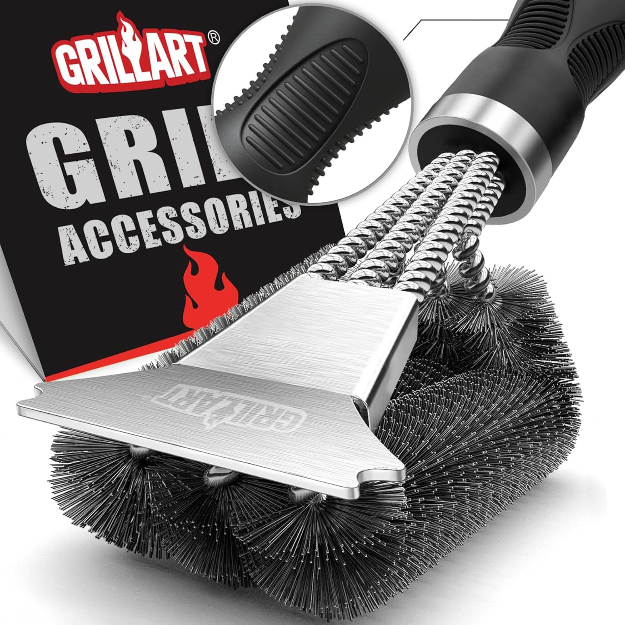 Une brosse de nettoyage aux grillades en argent
