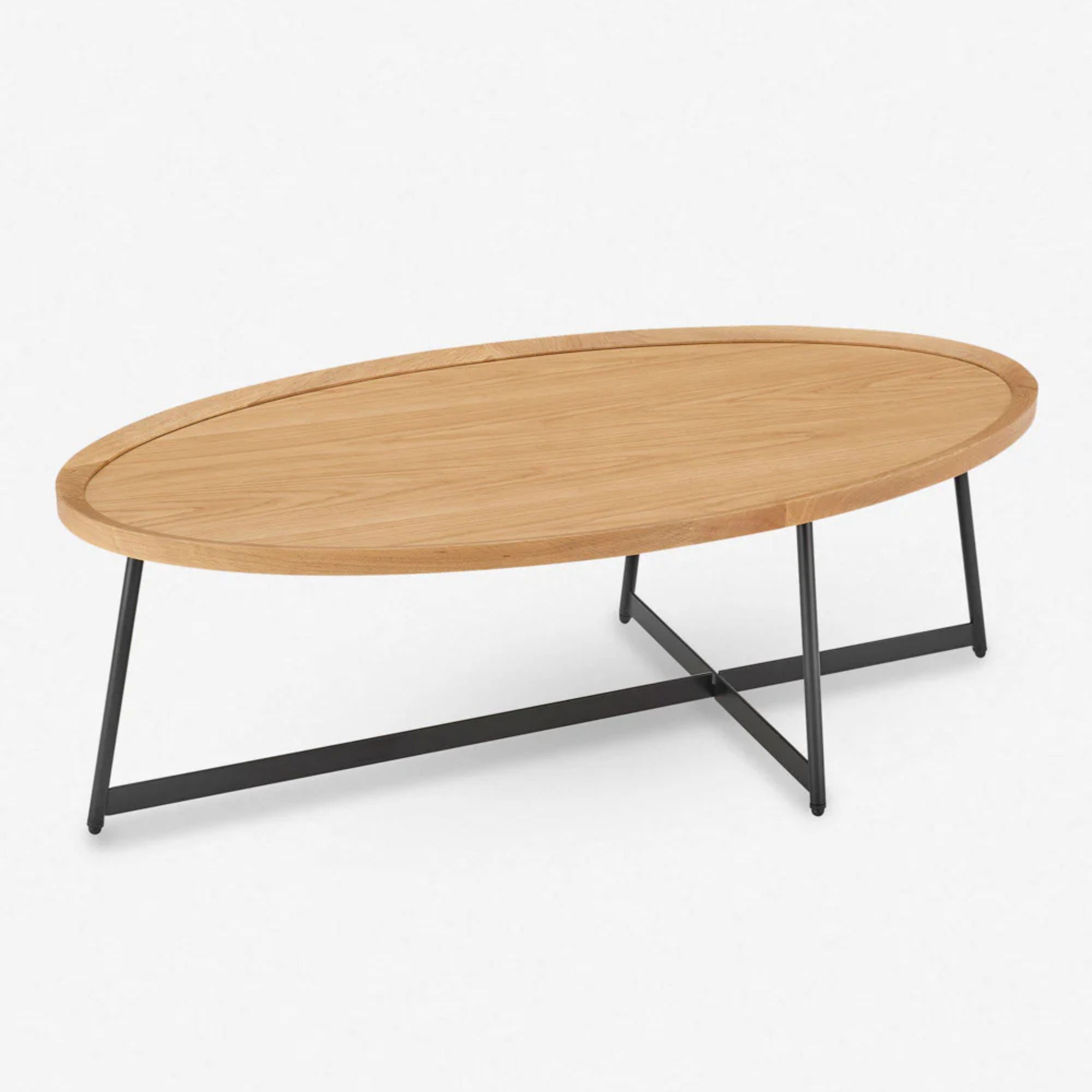 Table basse en bois ovale avec des jambes en métal noir
