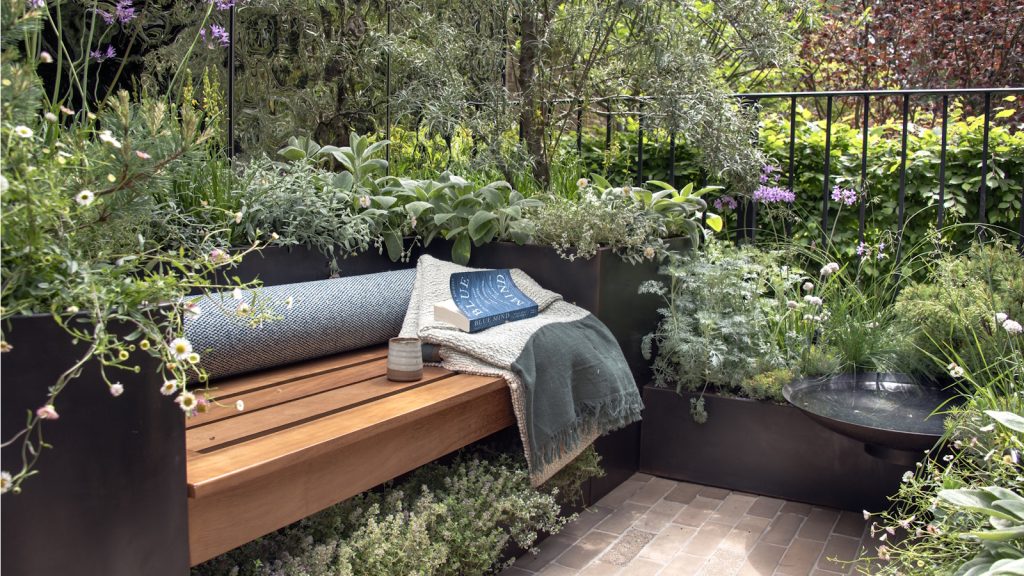 Urban wild gardening