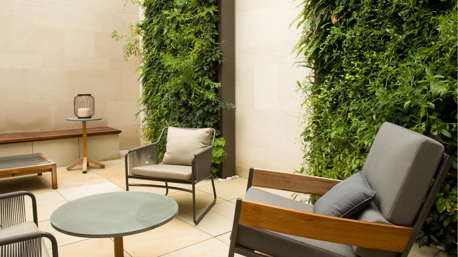 Idées de jardins intérieurs verticaux – 7 belles façons d’ajouter une ...