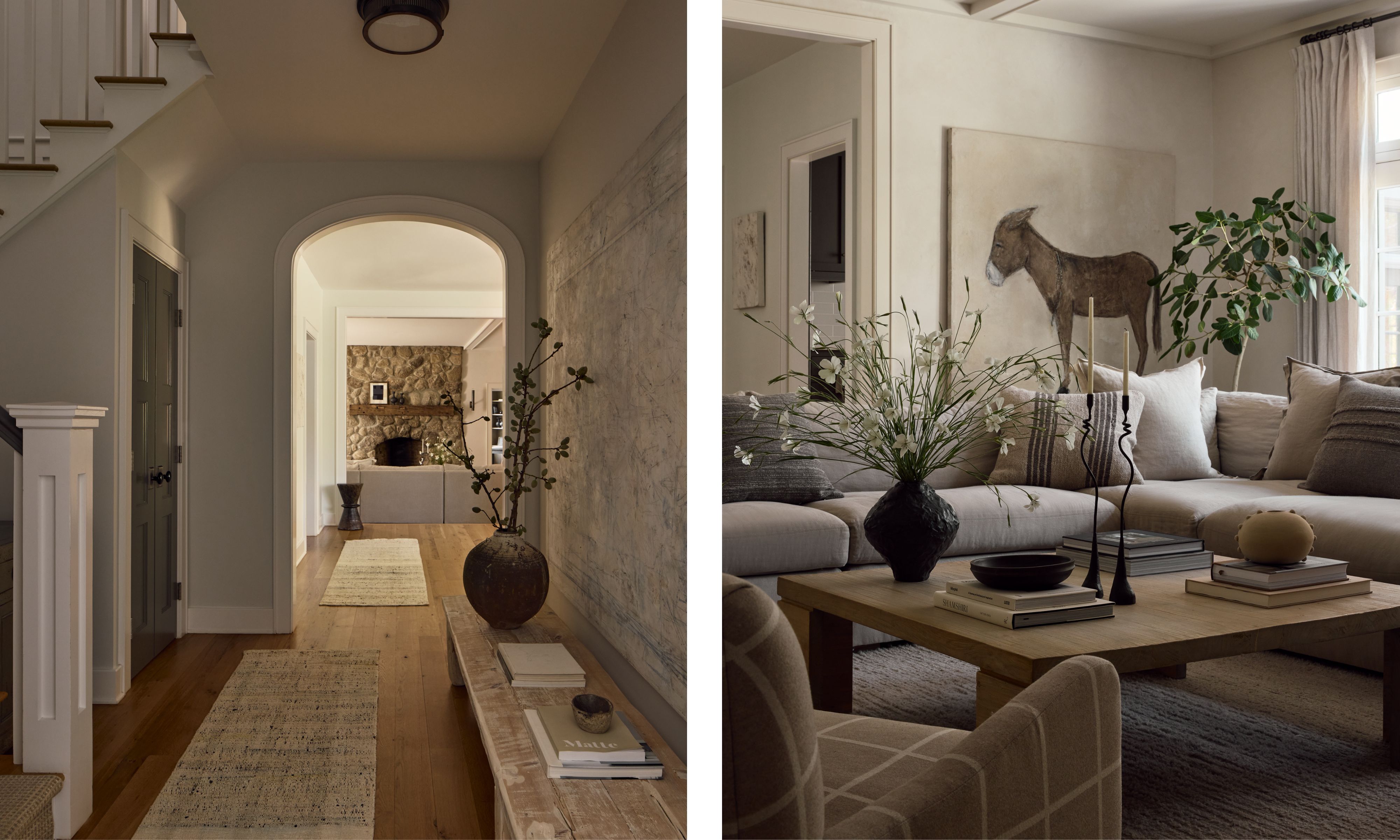 Deux images d'une entrée et d'un salon. L'entrée est neutre avec une porte cintrée donnant sur le salon. Il y a un tapis en jute, du parquet et un banc en bois décoré de quelques livres et d'un vase de branches. Le salon est beige avec un grand canapé d'angle et une table basse en bois