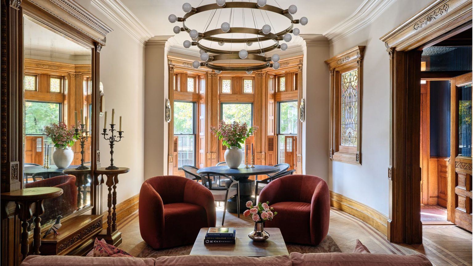 Si vous suivez une seule règle de décoration d’intérieur, que ce soit celle-là – les designers expliquent pourquoi chaque pièce fonctionne Si vous suivez une seule règle de décoration d’intérieur, que ce soit celle-là – les designers expliquent pourquoi chaque pièce fonctionne