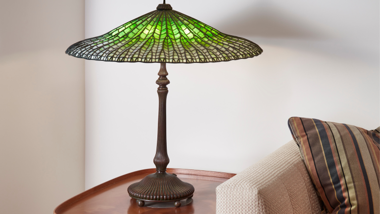 Les lampes Tiffany font un grand retour – Pourquoi ces charmantes lampes Art Nouveau sont encore plus emblématiques en 2026 Les lampes Tiffany font un grand retour – Pourquoi ces charmantes lampes Art Nouveau sont encore plus emblématiques en 2026