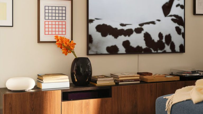 La lampe danoise virale « Donut » d'IKEA n'est plus uniquement orange : découvrez la mise à niveau plus intelligente de 12 000 couleurs qui s'adapte à votre humeur