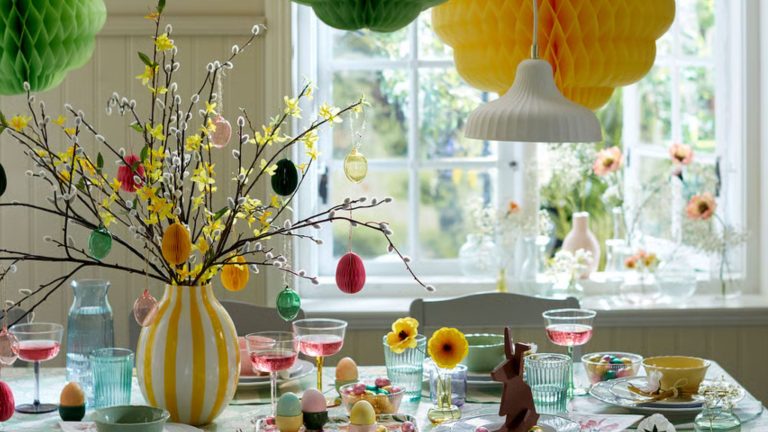 L'appariement est officiellement terminé – la collection éclectique de Pâques d'IKEA prépare le terrain pour une table anti-polie
