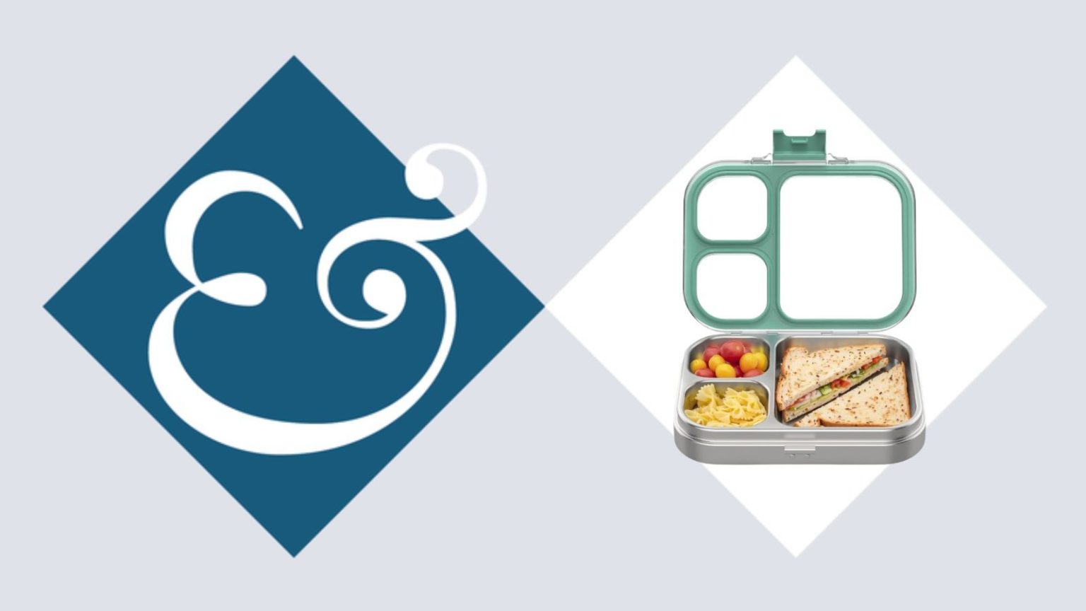Oubliez les sacs fragiles, j’ai enfin mis à niveau vers cette boîte à lunch pour adulte en acier inoxydable élégante et non toxique Homes & Gardens ampersand logo on dark blue diamond, with cutout of open stainless steel bento lunchbox on white diamond, on light blue background