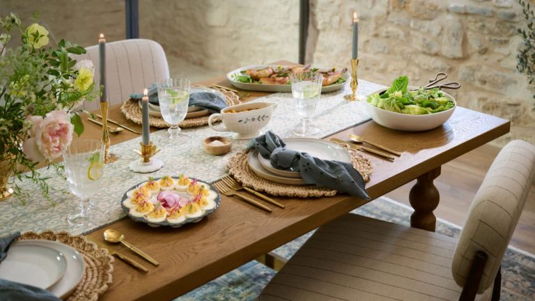 16 éléments essentiels d’hébergement approuvés par Joanna Gaines à saisir lors de la vente massive du Memorial Day de Magnolia La nouvelle collection printanière de Joanna Gaines est déjà en vente – Découvrez les meilleures trouvailles de ferme pour rafraîchir instantanément votre maison (à partir d'aussi peu que 15 $)